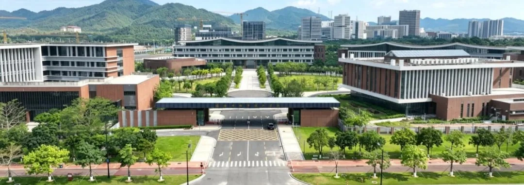六合彩：格力技工学校首届新生开学：董明珠任校长，机电与制冷方向最热门